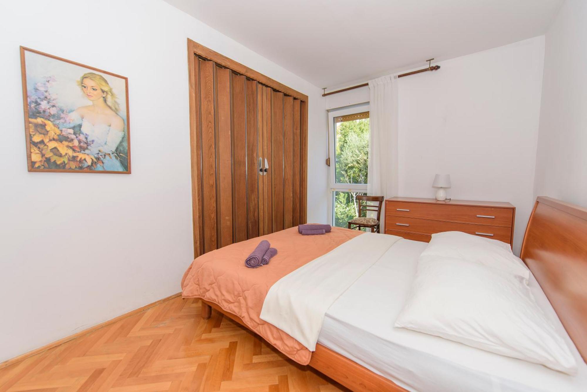 Sunny Apartment 奥米什 外观 照片